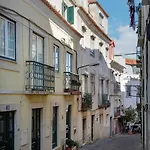 Апартаменти Petite Charm In Old