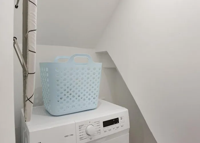 Petite Charm In Old * Lisboa