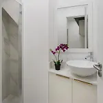 Petite Charm In Old *